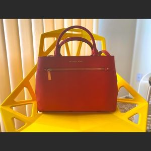 Michael Kors Selma Satchel Medium Crossbody